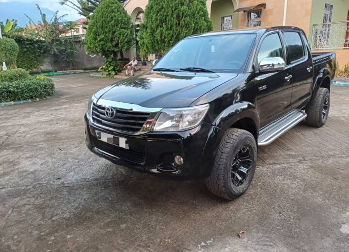 Alquiler de vehículo Hilux manual xdia