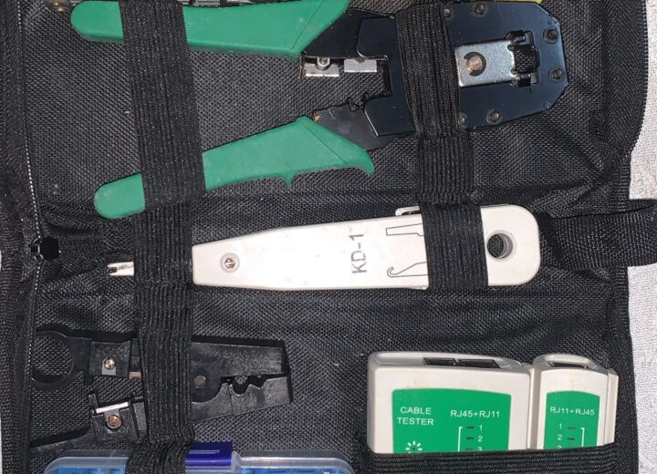 KIT DE HERRAMIENTAS DE TELECOMUNICACIONES